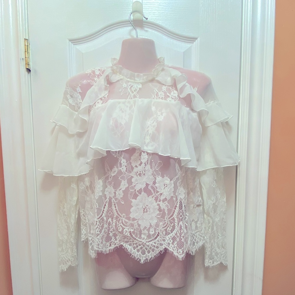 White Lace Long Sleeve Blouse